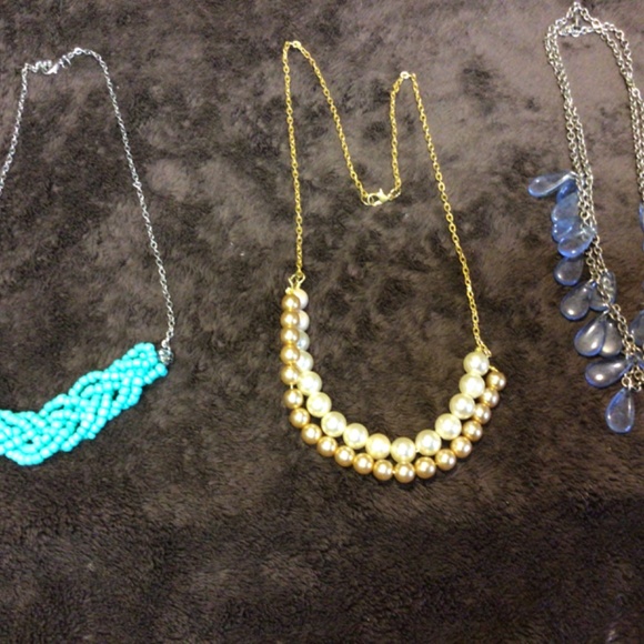 Necklaces - Picture 9 of 9